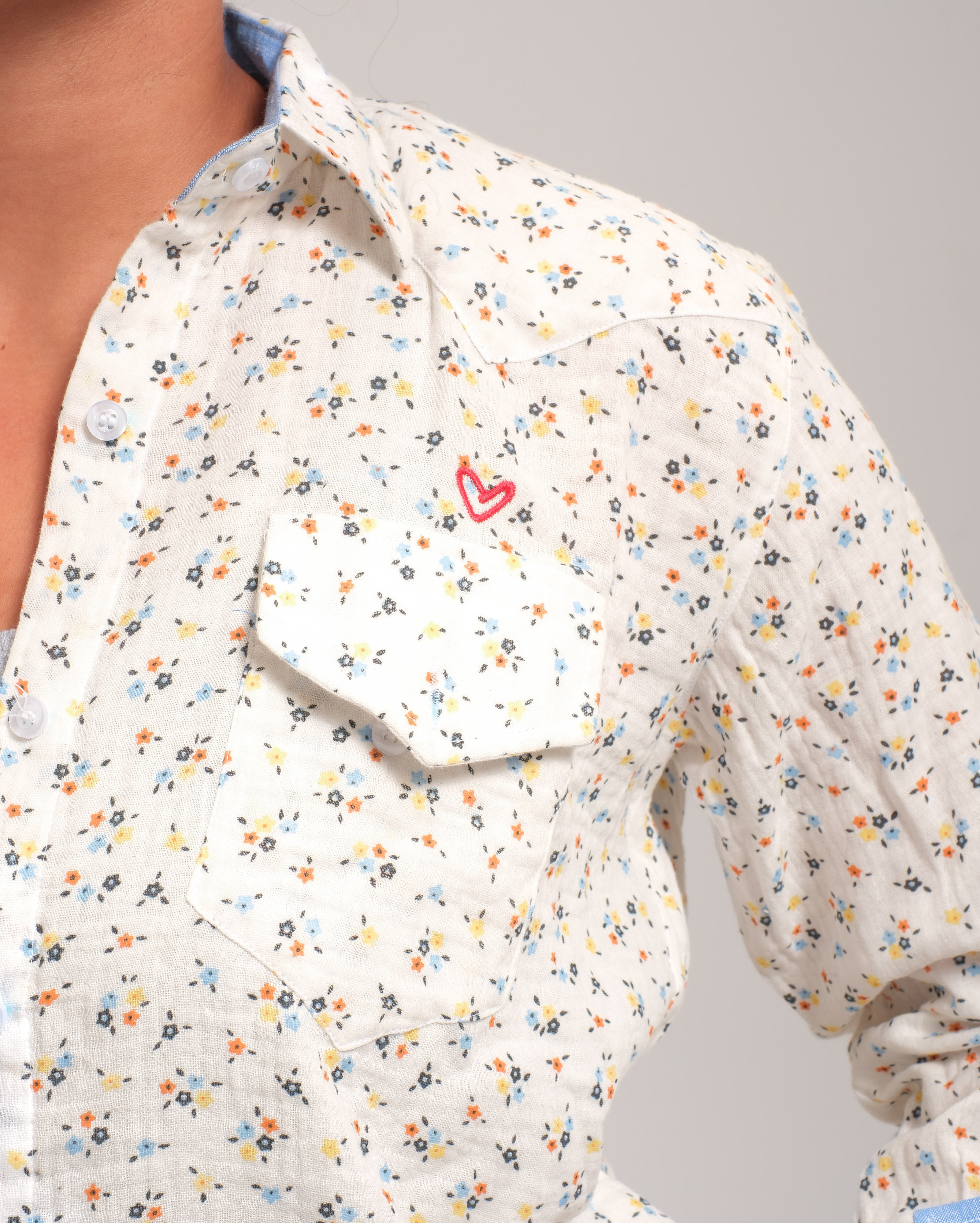 Tiny Flowers shirt